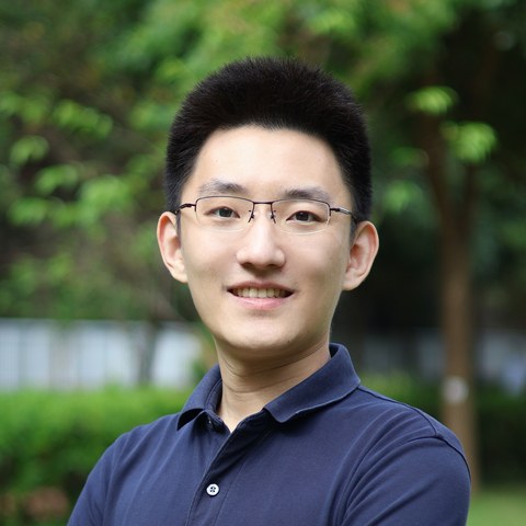 李硕